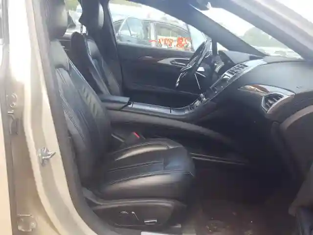 3LN6L5EC2HR613133 2017 LINCOLN MKZ RESERVE-4