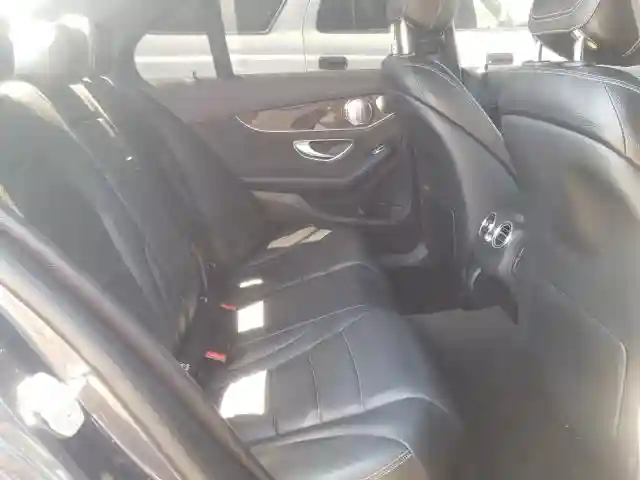 55SWF4JB8FU060083 2015 MERCEDES-BENZ C 300-5