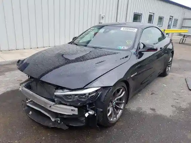 WBS4Z9C52JED22125 2018 BMW M4-1