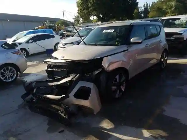 KNDJ33AU2L7117346 2020 KIA SOUL EX-1