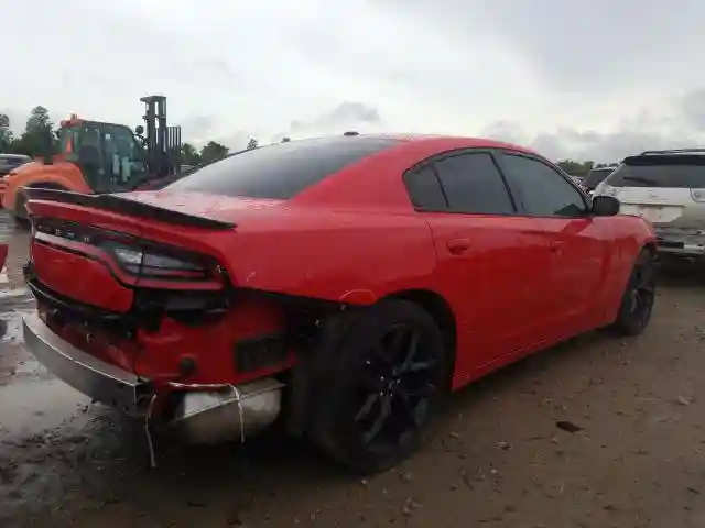 2C3CDXBG7KH697268 2019 DODGE CHARGER SXT-3