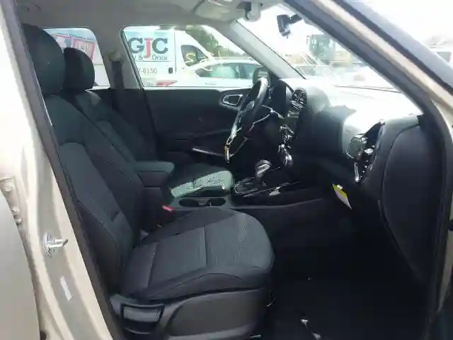KNDJ33AU2L7117346 2020 KIA SOUL EX-4