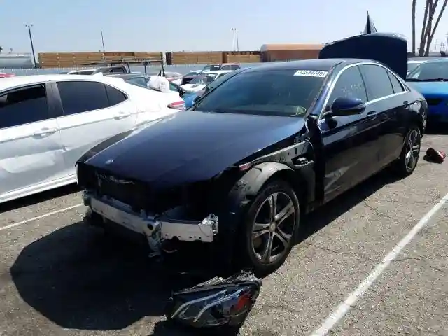 WDDZF4JB2HA074724 2017 MERCEDES-BENZ E 300-1