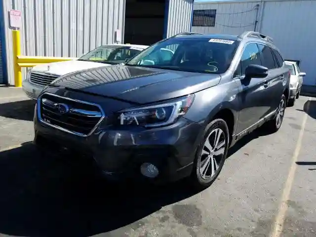4S4BSANC7J3355142 2018 SUBARU OUTBACK 2.5I LIMITED-1