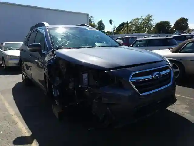 4S4BSANC7J3355142 2018 SUBARU OUTBACK 2.5I LIMITED-0