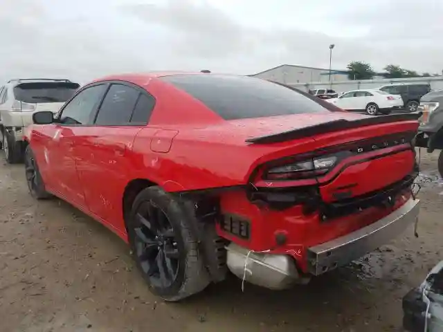 2C3CDXBG7KH697268 2019 DODGE CHARGER SXT-2