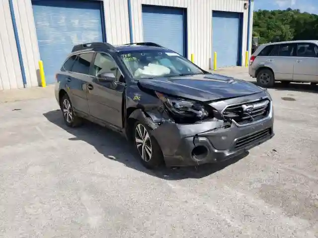 4S4BSANC5J3215011 2018 SUBARU OUTBACK 2.5I LIMITED-0