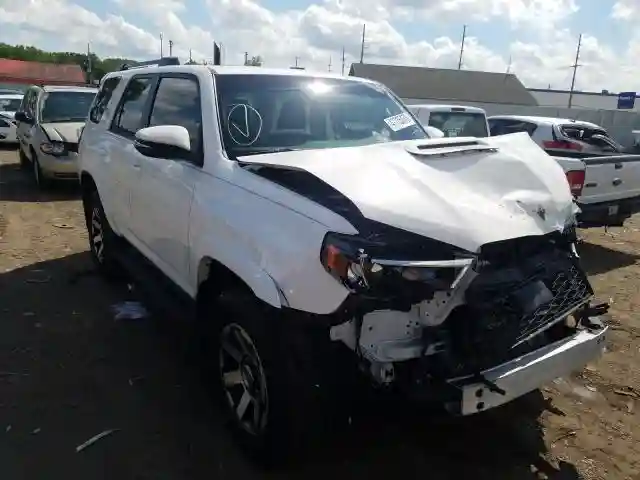 JTEBU5JR7L5750361 2020 TOYOTA 4RUNNER SR5/SR5 PREMIUM-0