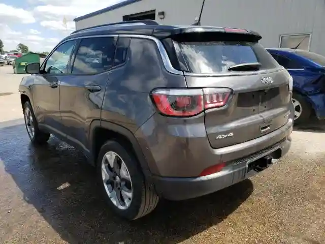 3C4NJDCB7KT818032 2019 JEEP COMPASS LIMITED-2