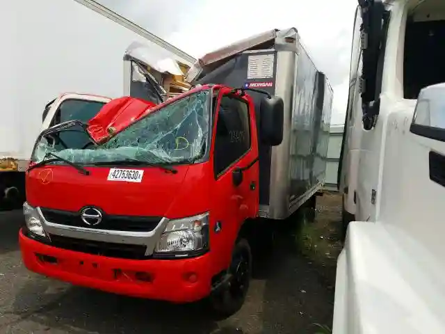 JHHYDM1H4HK004116 2017 HINO 155-1