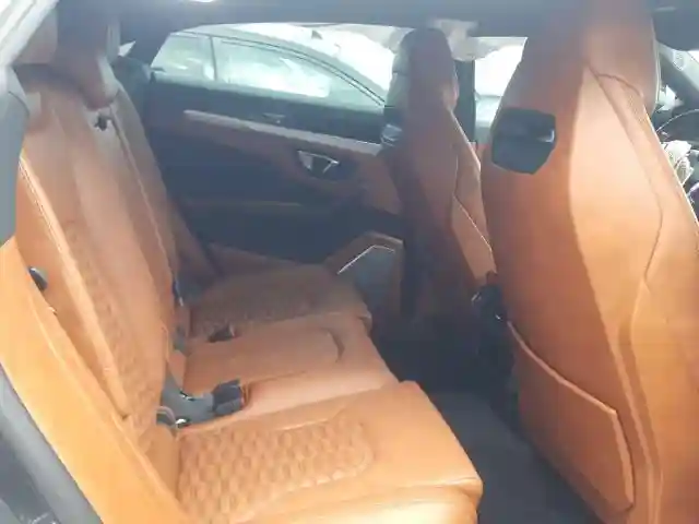 ZPBUA1ZL7KLA01061 2019 LAMBORGHINI URUS-5