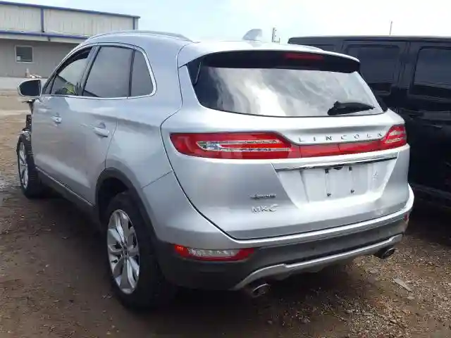 5LMCJ2C92KUL51206 2019 LINCOLN MKC SELECT-2
