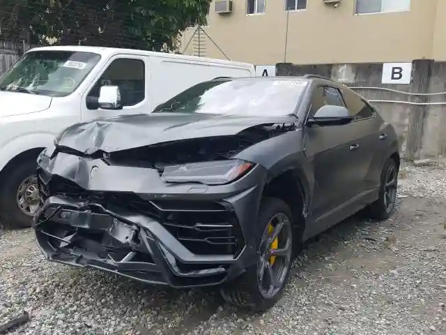 ZPBUA1ZL7KLA01061 2019 LAMBORGHINI URUS-1