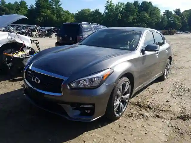 JN1BY1AR8FM560292 2015 INFINITI Q70 3.7-1