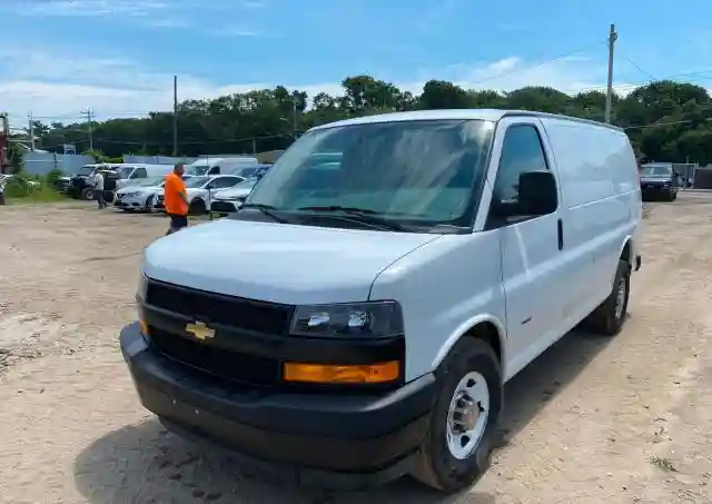 1GCWGAF14K1253363 2019 CHEVROLET EXPRESS G2500-0