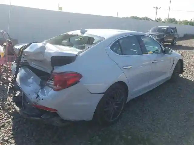 KMTG44LA4KU033143 2019 GENESIS G70 PRESTIGE-3