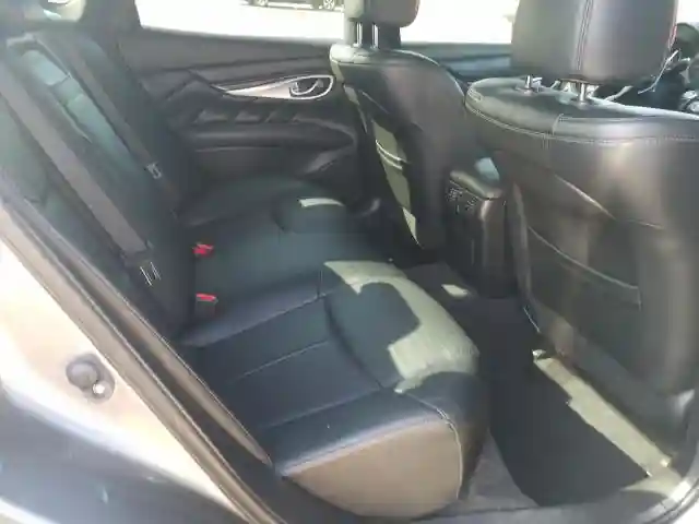 JN1BY1AR8FM560292 2015 INFINITI Q70 3.7-5