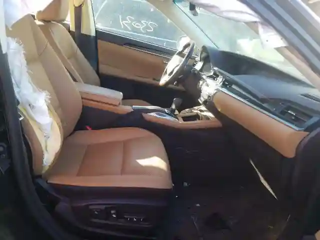58ABK1GG8JU097605 2018 LEXUS ES 350-4