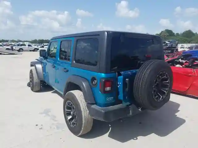1C4HJXDN7KW617636 2019 JEEP WRANGLER UNLIMITED SPORT-2