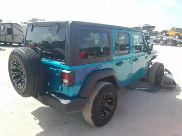 1C4HJXDN7KW617636 2019 JEEP WRANGLER UNLIMITED SPORT-3