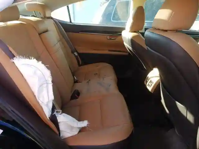 58ABK1GG8JU097605 2018 LEXUS ES 350-5