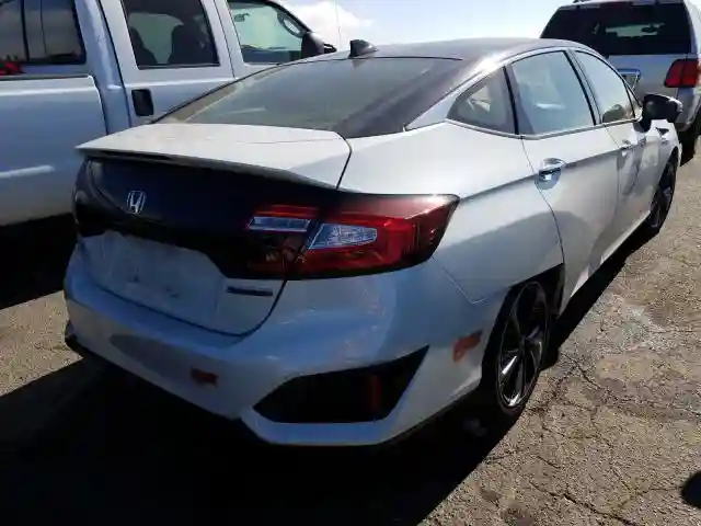 JHMZC4F84KC000263 2019 HONDA CLARITY TOURING-3