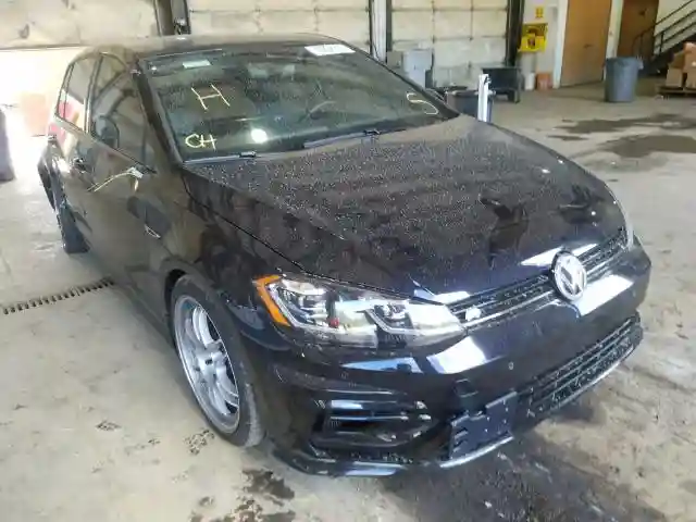 WVWWA7AU8KW135597 2019 VOLKSWAGEN GOLF R-0
