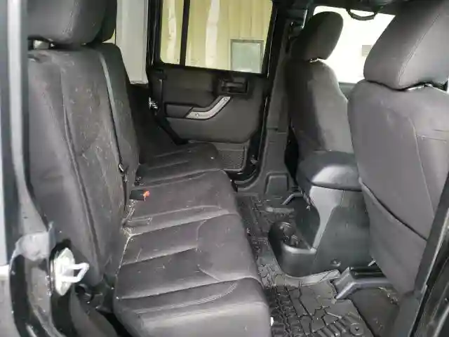 1C4BJWDG6JL882677 2018 JEEP WRANGLER UNLIMITED SPORT-5