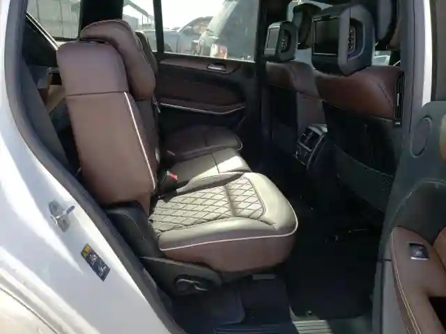4JGDF7DE6EA391344 2014 MERCEDES-BENZ GL 550 4MATIC-5