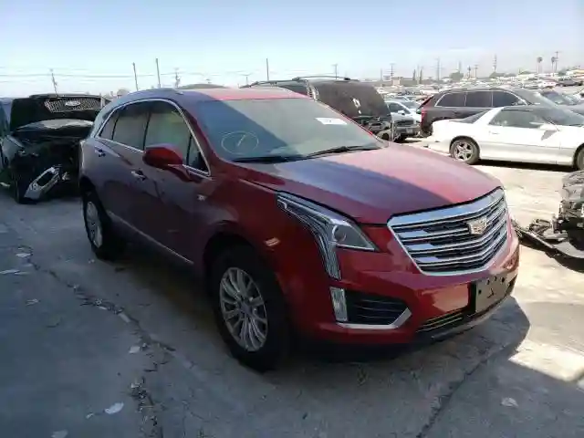 1GYKNARS9KZ298464 2019 CADILLAC XT5-0