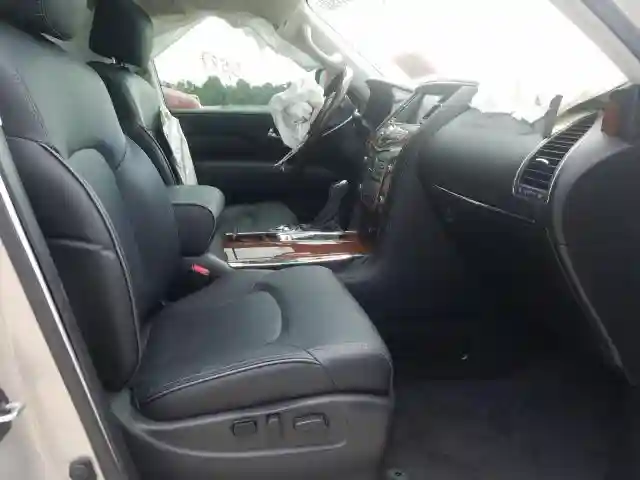 JN8AZ2NFXK9682245 2019 INFINITI QX80 LUXE-4