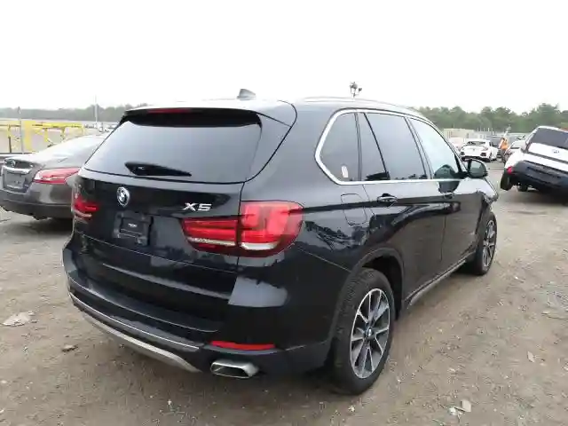5UXKR0C5XJ0Y04053 2018 BMW X5 XDRIVE35I-3