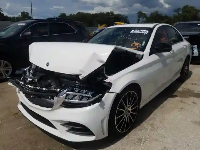 WDDWF8DBXKR482354 2019 MERCEDES-BENZ C 300-1