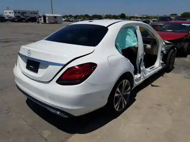 55SWF8DB5KU301854 2019 MERCEDES-BENZ C 300-3