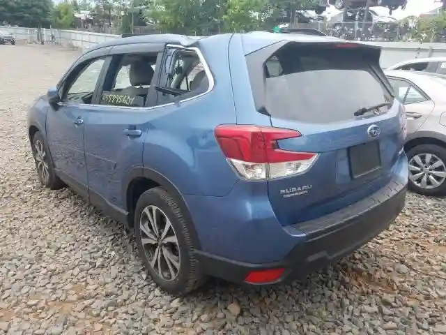 JF2SKASC4KH526587 2019 SUBARU FORESTER LIMITED-2