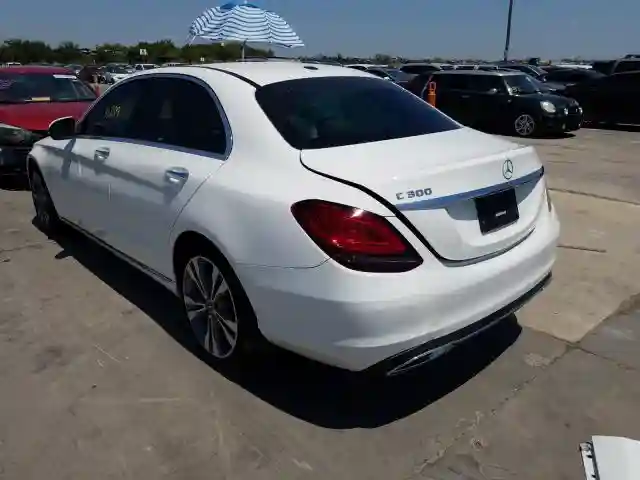 55SWF8DB5KU301854 2019 MERCEDES-BENZ C 300-2