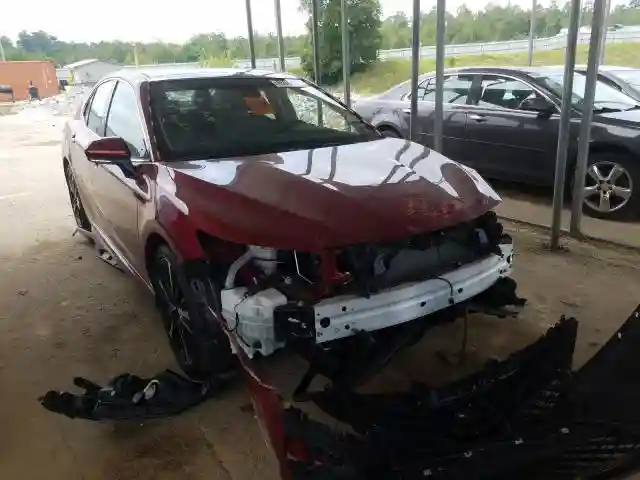 4T1B61HK5JU510434 2018 TOYOTA CAMRY XSE-0