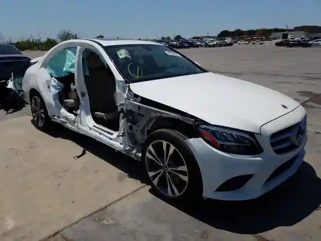 55SWF8DB5KU301854 2019 MERCEDES-BENZ C 300-0