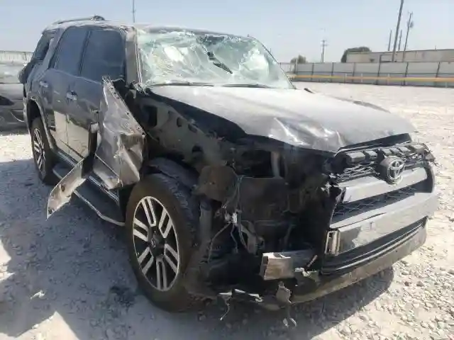 JTEZU5JRXJ5191514 2018 TOYOTA 4RUNNER SR5-0