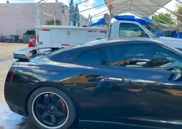 JN1AR5EF0DM260744 2013 NISSAN GT-R PREMIUM-5
