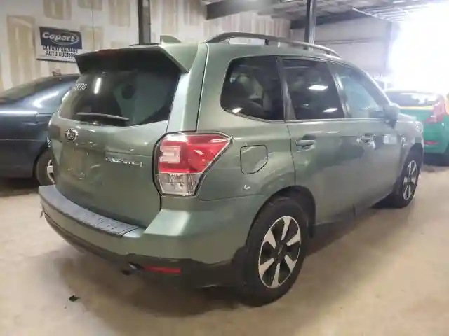 JF2SJAEC0JH595287 2018 SUBARU FORESTER 2-3