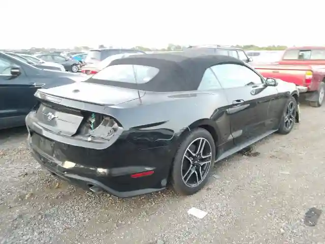 1FATP8UH6J5124307 2018 FORD MUSTANG-3
