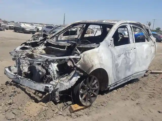 2GNAXKEV4K6144121 2019 CHEVROLET EQUINOX LT-1