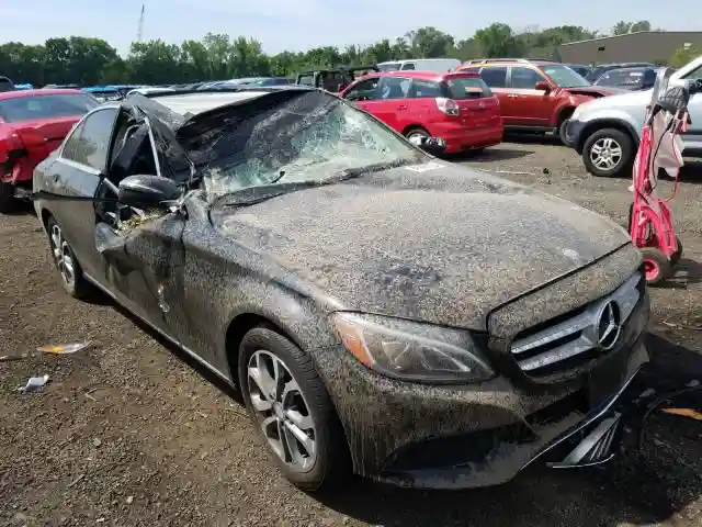55SWF4KB9HU201762 2017 MERCEDES-BENZ C 300 4MATIC-0