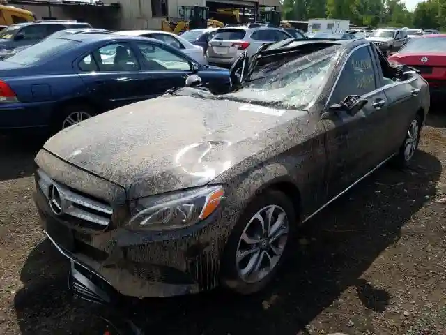 55SWF4KB9HU201762 2017 MERCEDES-BENZ C 300 4MATIC-1