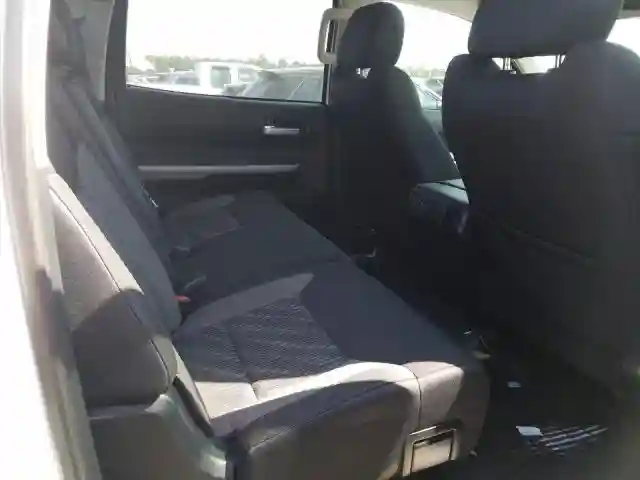 5TFEY5F1XJX235087 2018 TOYOTA TUNDRA CREWMAX SR5-5