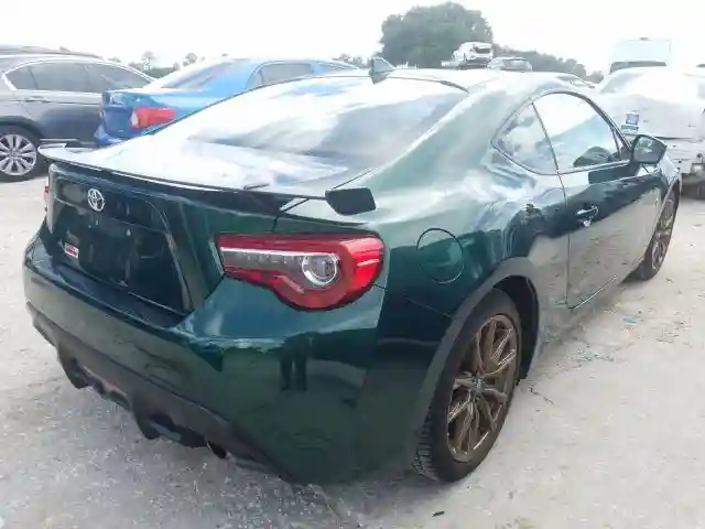 JF1ZNAE10L9751010 2020 TOYOTA 86 GT-3