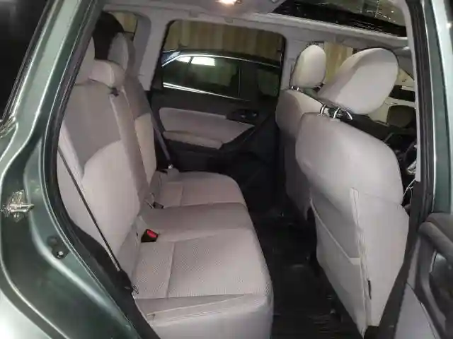 JF2SJAEC0JH595287 2018 SUBARU FORESTER 2-5