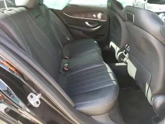 WDDZF4KB0KA514641 2019 MERCEDES-BENZ E 300 4MATIC-5