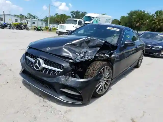 WDDWJ8DB5KF814166 2019 MERCEDES-BENZ C 300-1